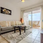 Resitour - Hills Apartment