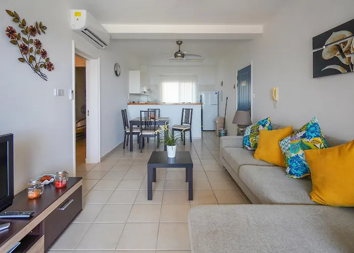 Resitour - Hills Lägenhet